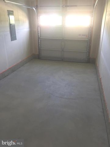 735 STONEHOUSE WAY, Hockessin, DE 19707