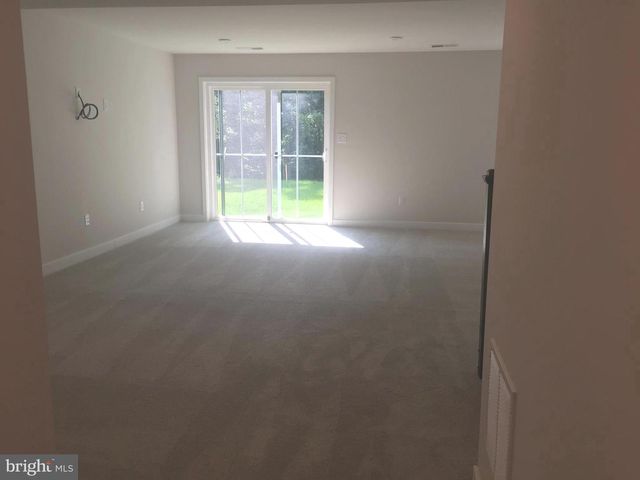 735 STONEHOUSE WAY, Hockessin, DE 19707