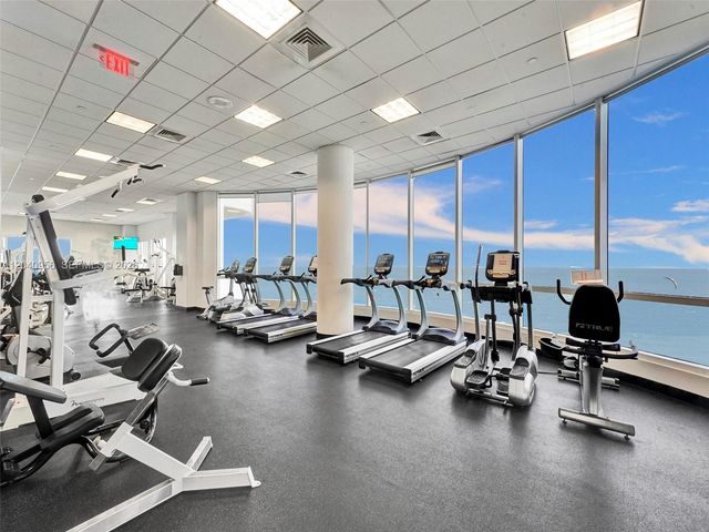 6365 Collins Avenue 2407, Miami Beach, FL 33141