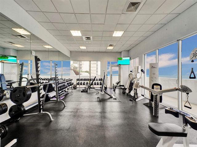 6365 Collins Avenue 2407, Miami Beach, FL 33141