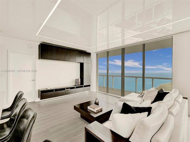 6365 Collins Avenue 2407, Miami Beach, FL 33141