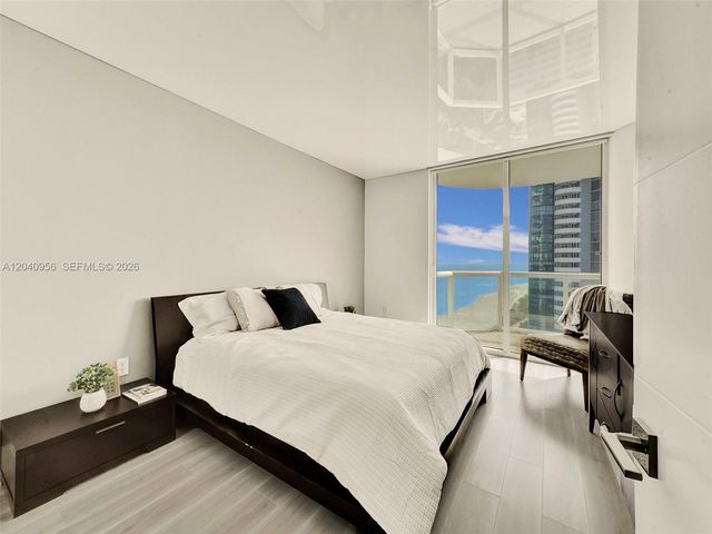 6365 Collins Avenue 2407, Miami Beach, FL 33141