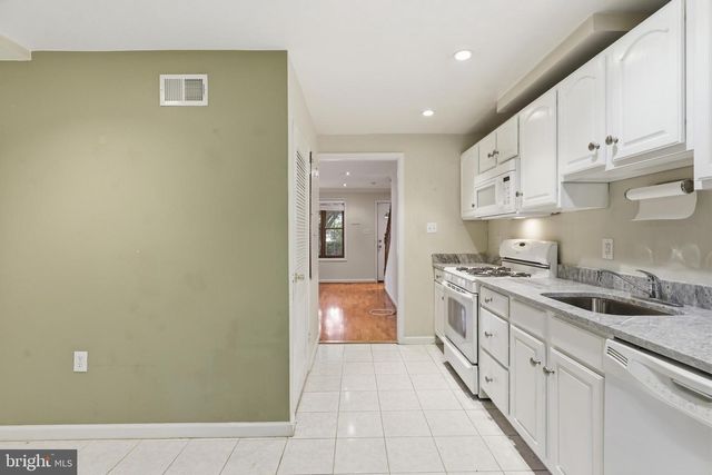 627 N ALFRED ST N, Alexandria, VA 22314