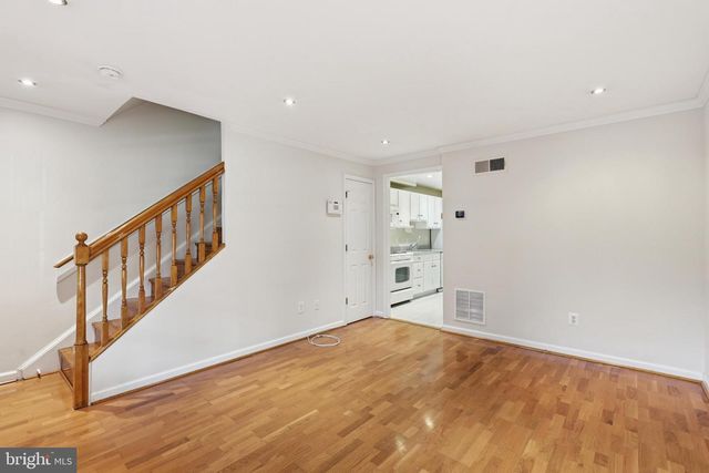 627 N ALFRED ST N, Alexandria, VA 22314