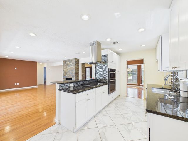 12842 Westmere Drive, Houston, TX 77077