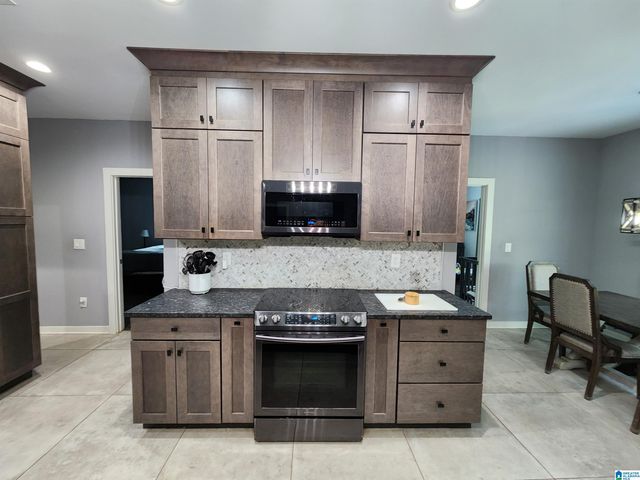 103 CHASE CREEK TERRACE, Pelham, AL 35124