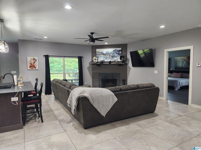 103 CHASE CREEK TERRACE, Pelham, AL 35124