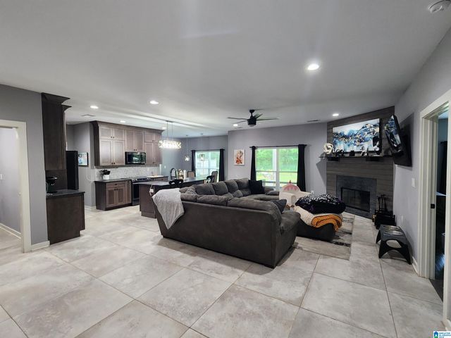 103 CHASE CREEK TERRACE, Pelham, AL 35124