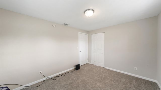 319 Janell Dr, Orange Park, FL 32073