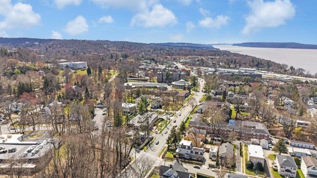200 S Broadway 2-1 BLDG 2, Tarrytown, NY 10591