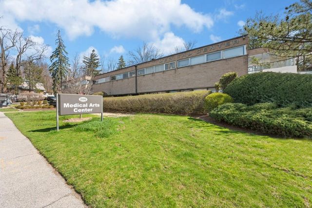 200 S Broadway 2-1 BLDG 2, Tarrytown, NY 10591