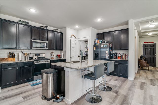 4204 Bullock Lane, Forney, TX 75126