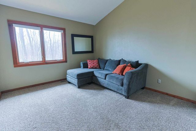 17066 Hampton Drive, Granger, IN 46530