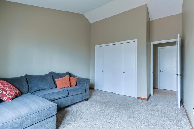 17066 Hampton Drive, Granger, IN 46530