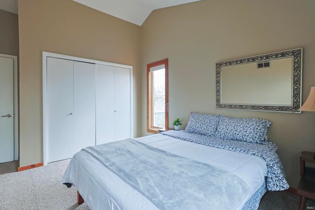 17066 Hampton Drive, Granger, IN 46530