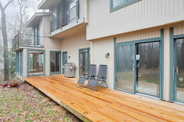 17066 Hampton Drive, Granger, IN 46530