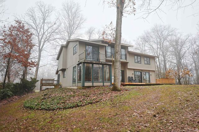 17066 Hampton Drive, Granger, IN 46530