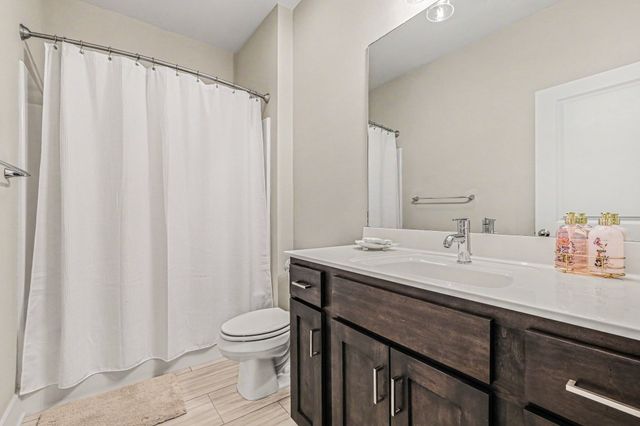 1144 Lock 4 Rd Unit H3, Gallatin, TN 37066