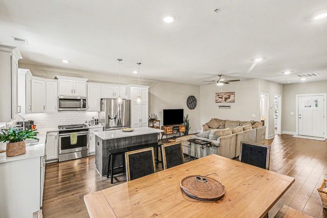 1144 Lock 4 Rd Unit H3, Gallatin, TN 37066