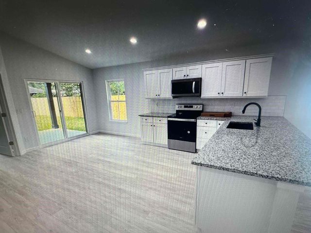 231 Monterey Ave, St Augustine, FL 32084