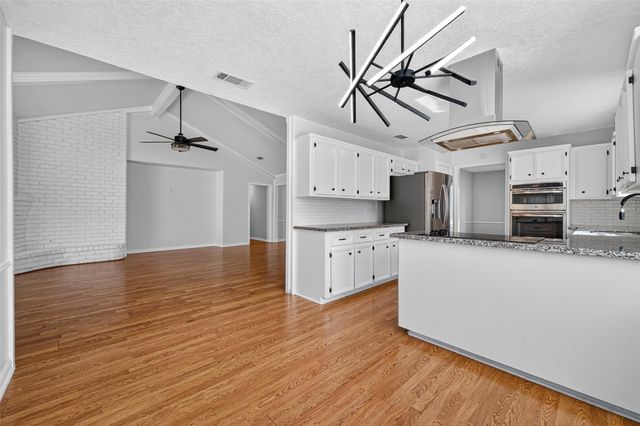 1319 Forsythe Lane, Houston, TX 77073
