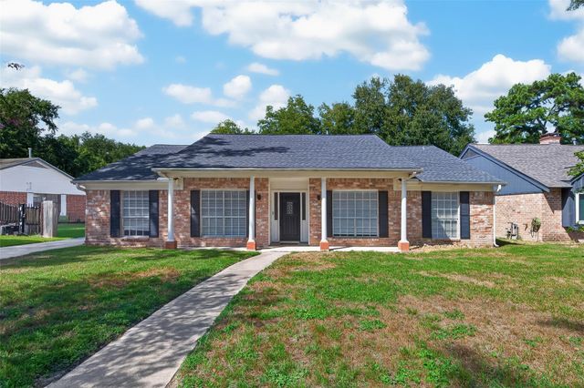 1319 Forsythe Lane, Houston, TX 77073