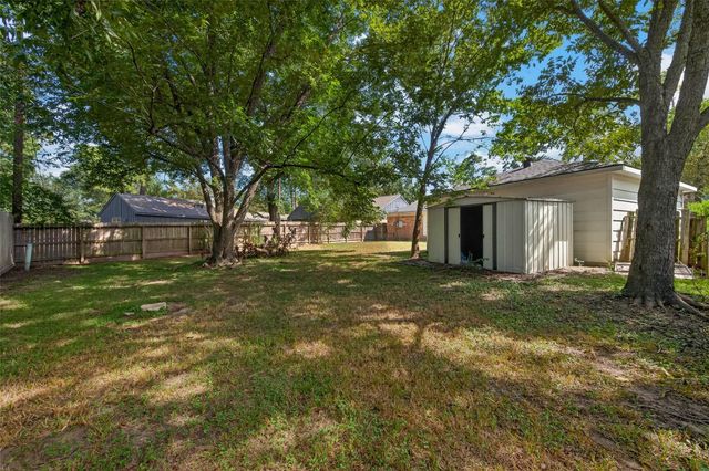 1319 Forsythe Lane, Houston, TX 77073