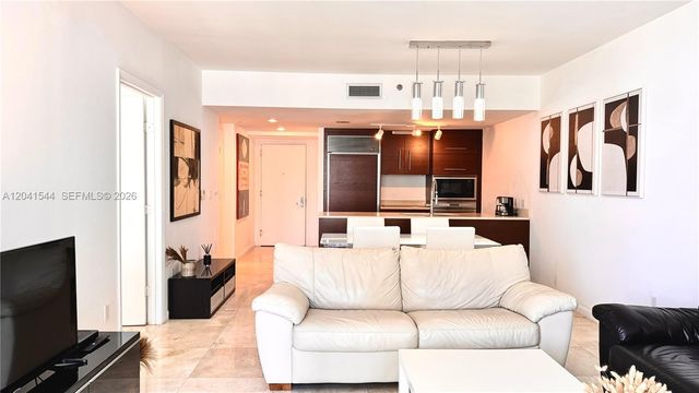 475 Brickell Avenue 2512, Miami, FL 33131