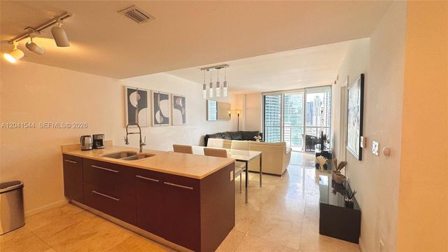 475 Brickell Avenue 2512, Miami, FL 33131