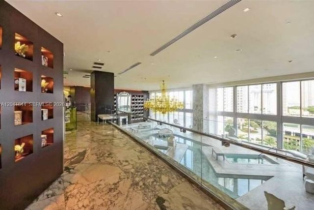 475 Brickell Avenue 2512, Miami, FL 33131