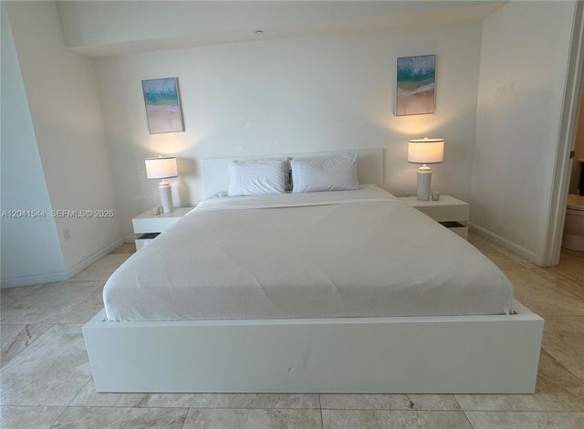 475 Brickell Avenue 2512, Miami, FL 33131