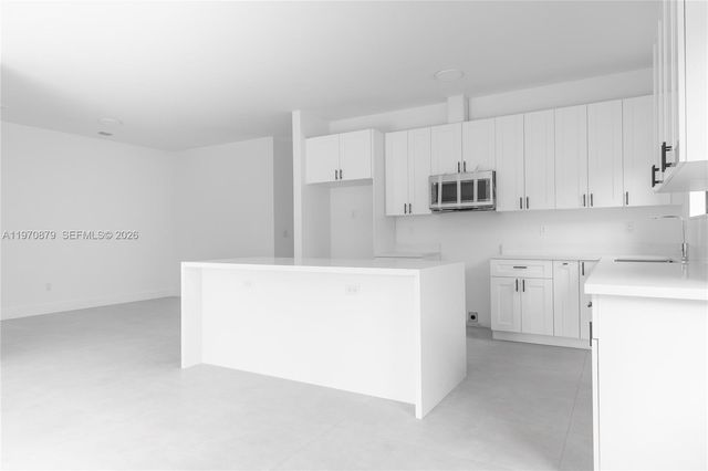 1494 NE 117th ST, Miami, FL 33161