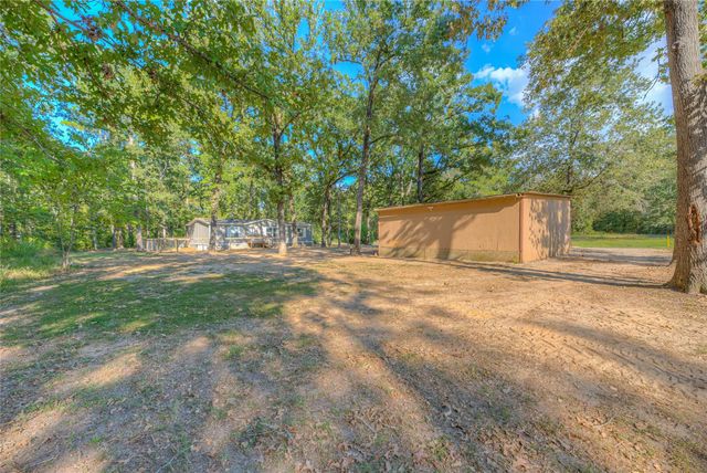 767 Windwood Drive, Livingston, TX 77351