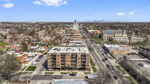 1601 N 76th Court 307, Elmwood Park, IL 60707