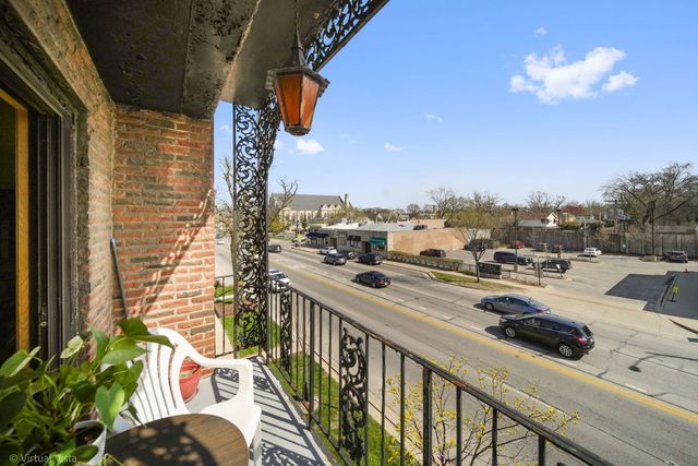 1601 N 76th Court 307, Elmwood Park, IL 60707