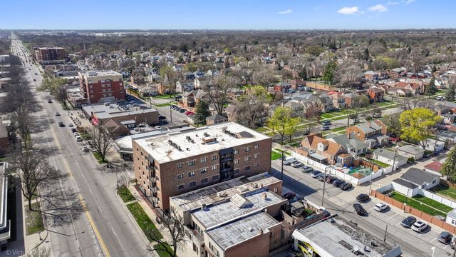 1601 N 76th Court 307, Elmwood Park, IL 60707