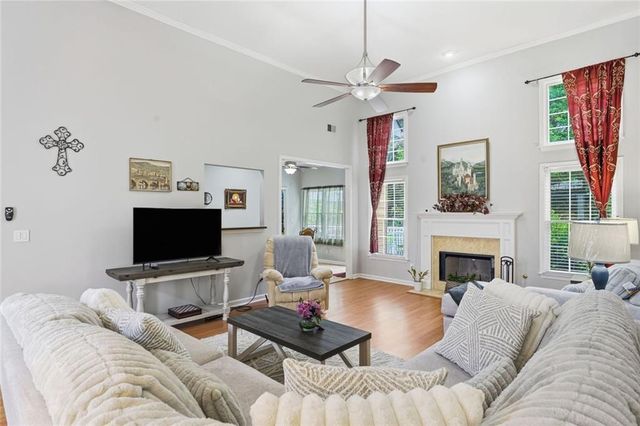 1221 Kingsbury Lane, Powder Springs, GA 30127
