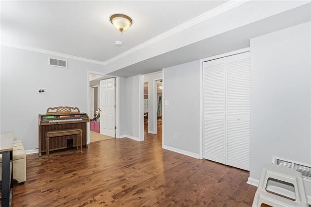 1221 Kingsbury Lane, Powder Springs, GA 30127