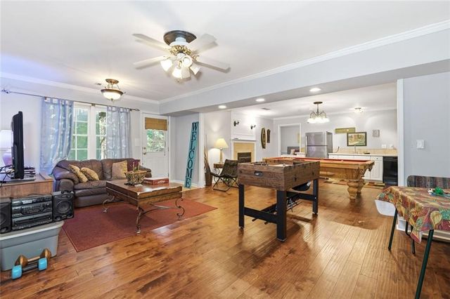 1221 Kingsbury Lane, Powder Springs, GA 30127