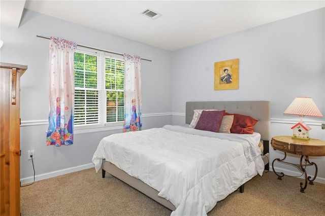 1221 Kingsbury Lane, Powder Springs, GA 30127