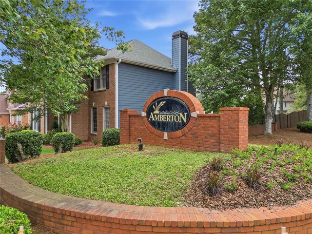 1221 Kingsbury Lane, Powder Springs, GA 30127