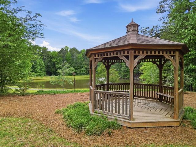 1221 Kingsbury Lane, Powder Springs, GA 30127
