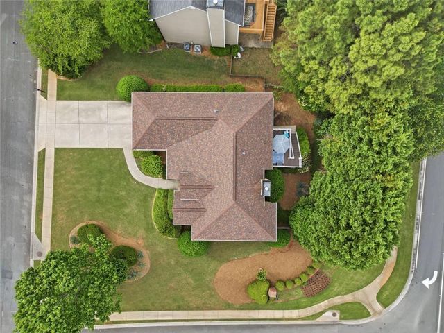 1221 Kingsbury Lane, Powder Springs, GA 30127