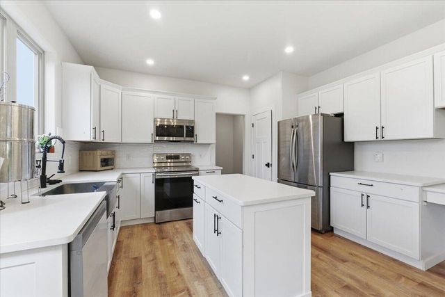 5125 PROVIDENCE Road, Council Bluffs, IA 51503