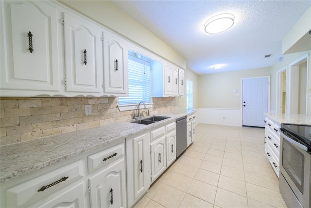 111 Sunview Street, Sunnyvale, TX 75182