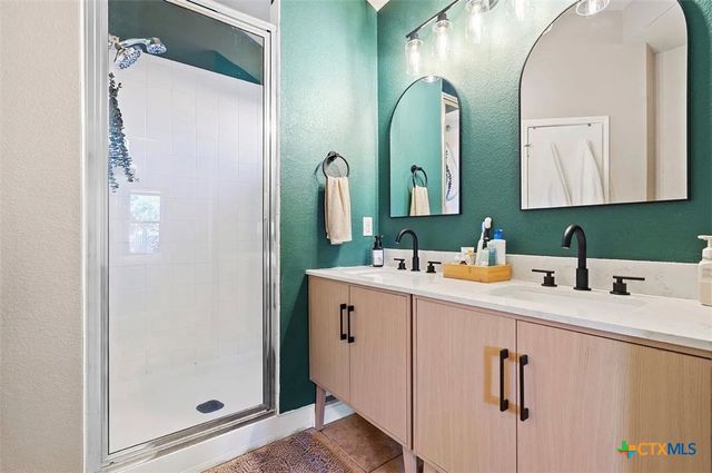 1552 Twin Cove, Kyle, TX 78640