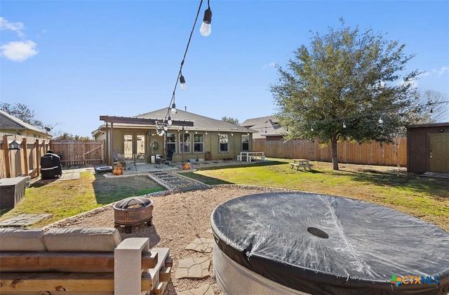 1552 Twin Cove, Kyle, TX 78640