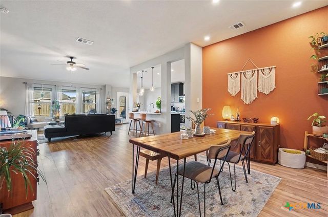 1552 Twin Cove, Kyle, TX 78640