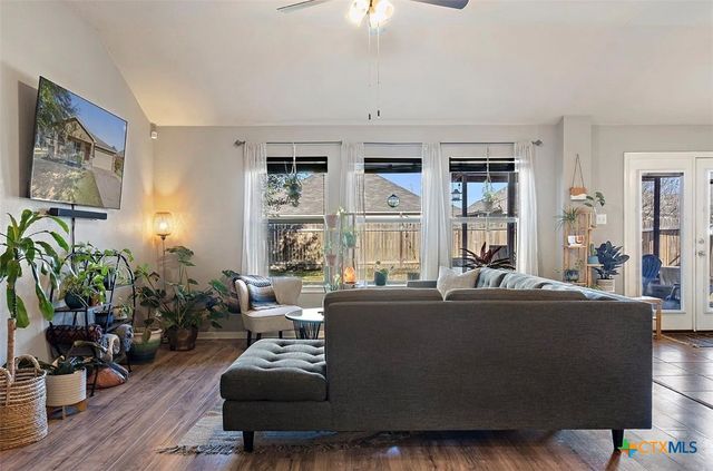 1552 Twin Cove, Kyle, TX 78640