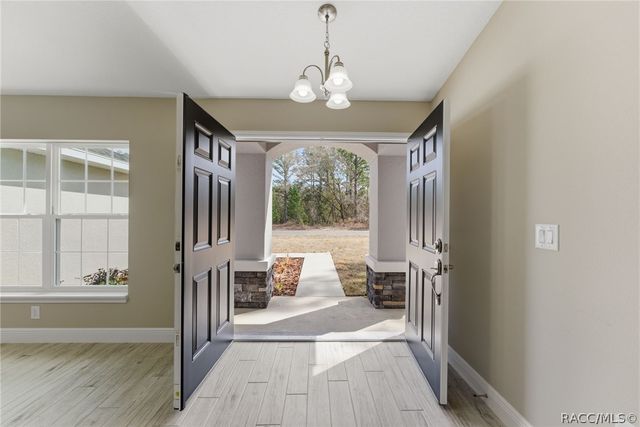 3115 W Fairbank Drive, Citrus Springs, FL 34433